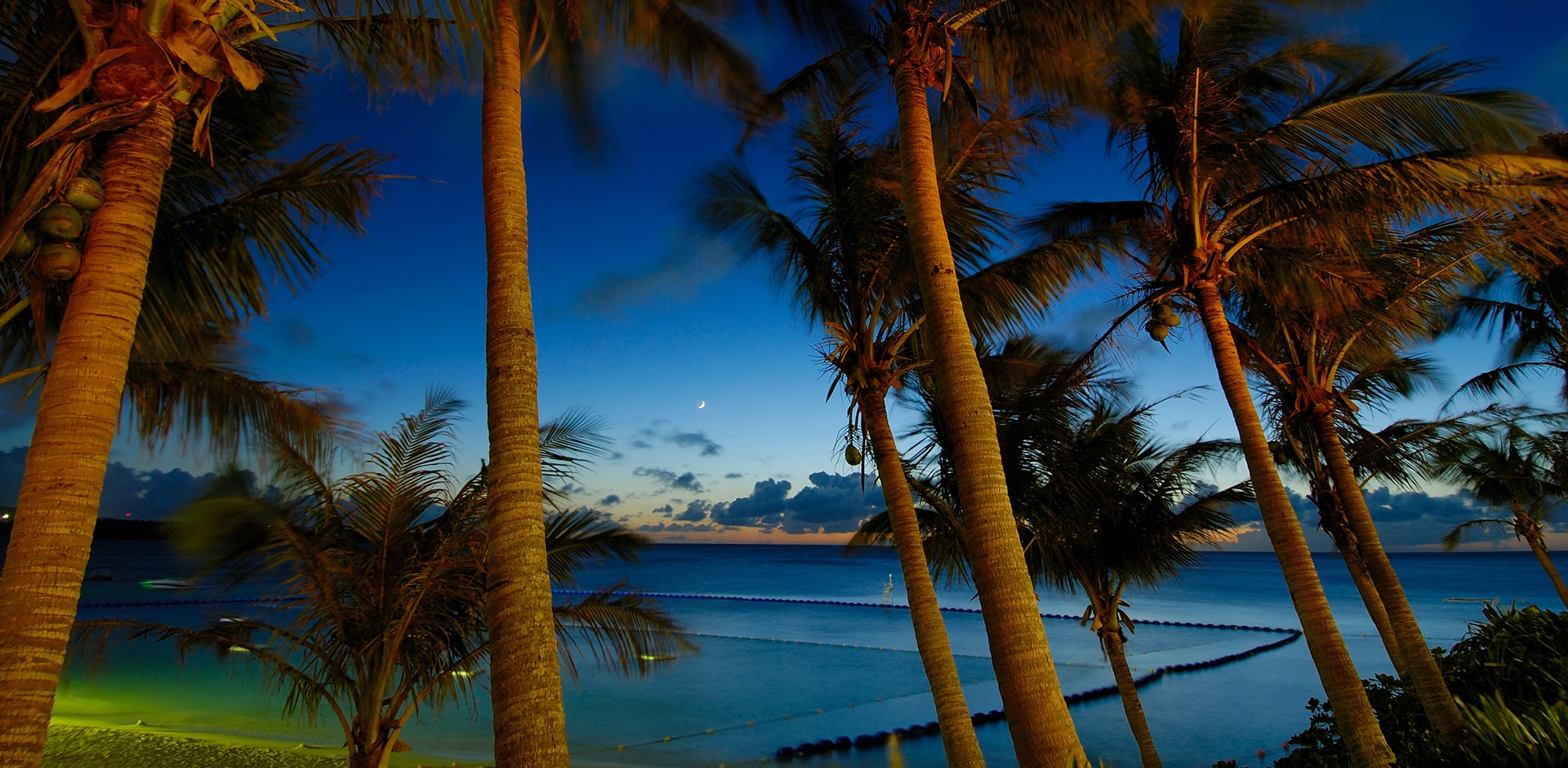 The Moon Beach Museum ResortVisible night view