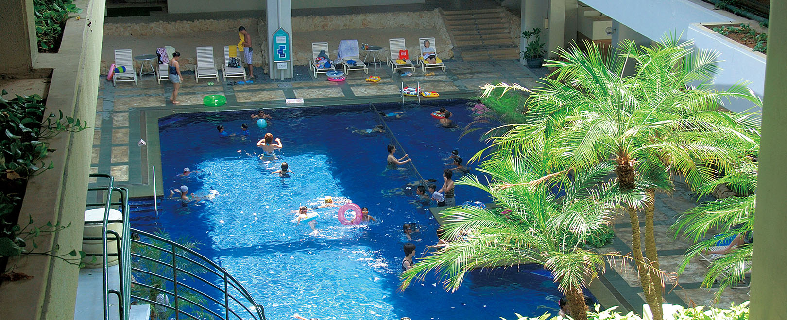 Atrium Pool