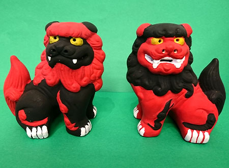 shisa figurine