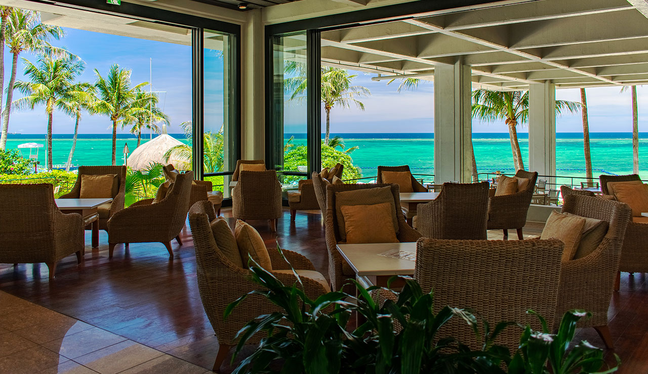 Official] The Moon Beach Museum Resort | The Closest Resort to